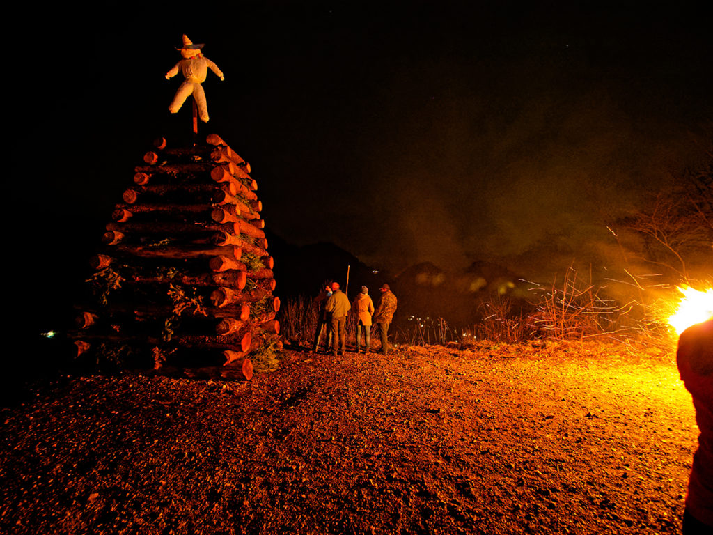 Fasnachtsfeuer, das am 1. August nicht brennen durfte, recycled