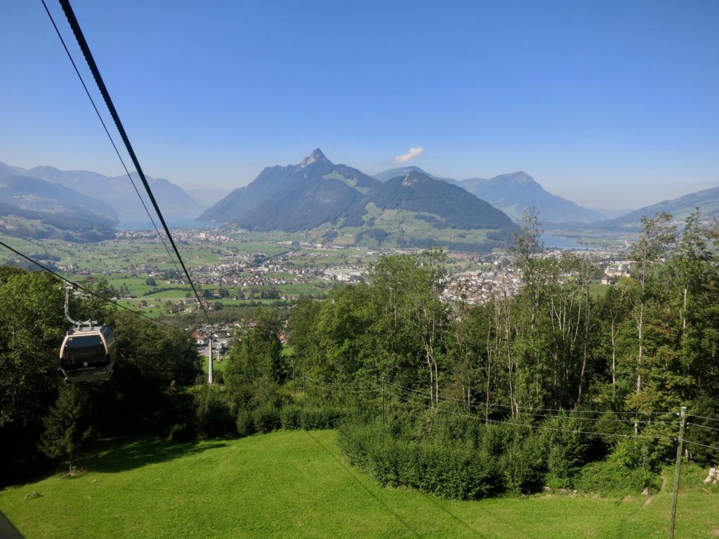 Rotenflue: Blick Richtung Vierwaldstätter- und Lauerzersee